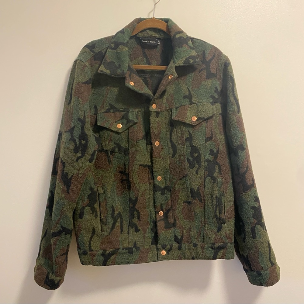 Raised by Wolves Camo Snap Front Jacket XL